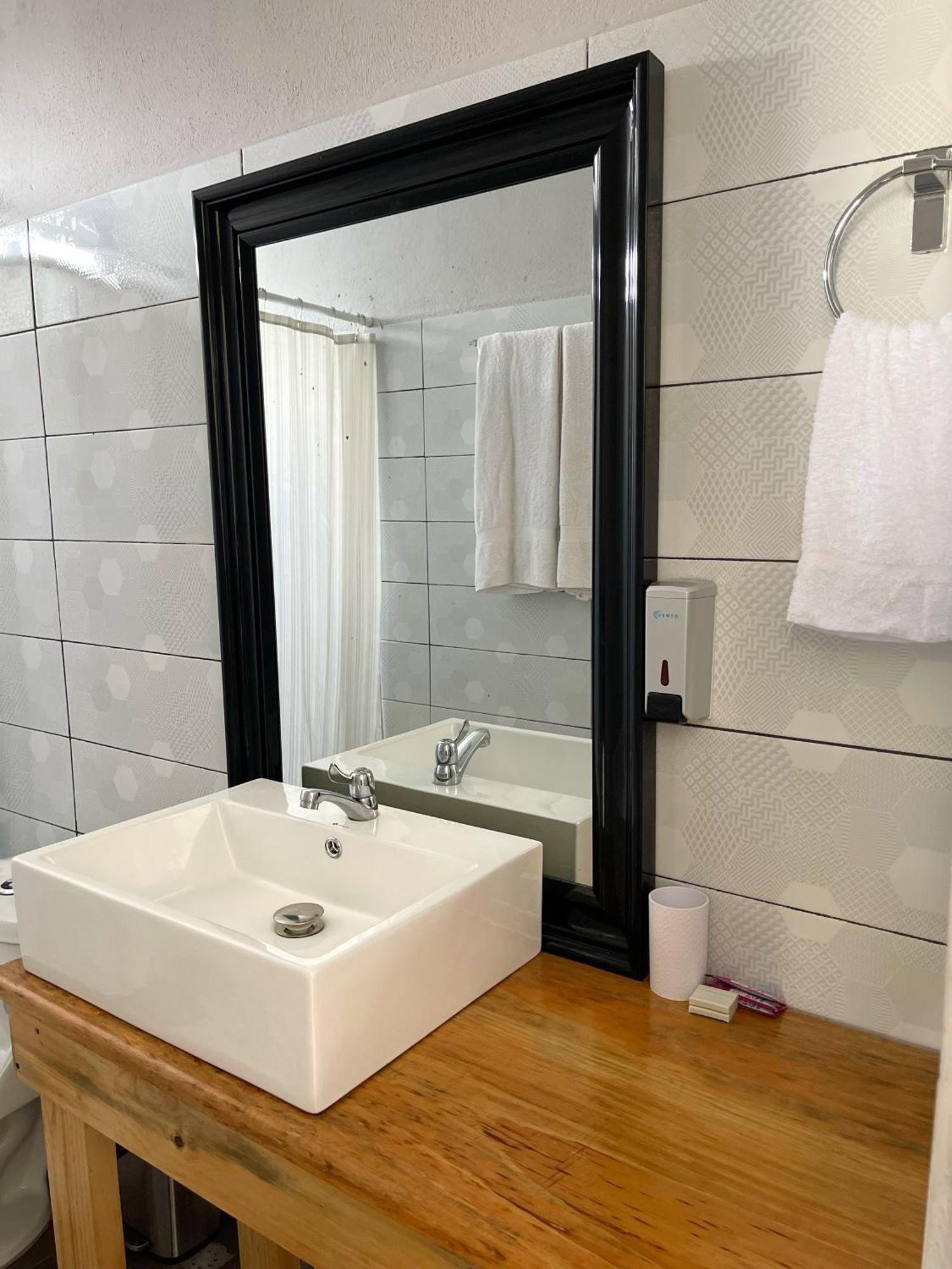 Habitacion Privada Lamat I San Pedro La Laguna Esterno foto
